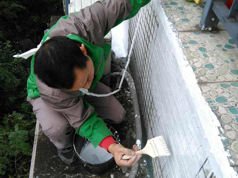 外墻飄窗防水處理，密封開裂墻面阻隔雨